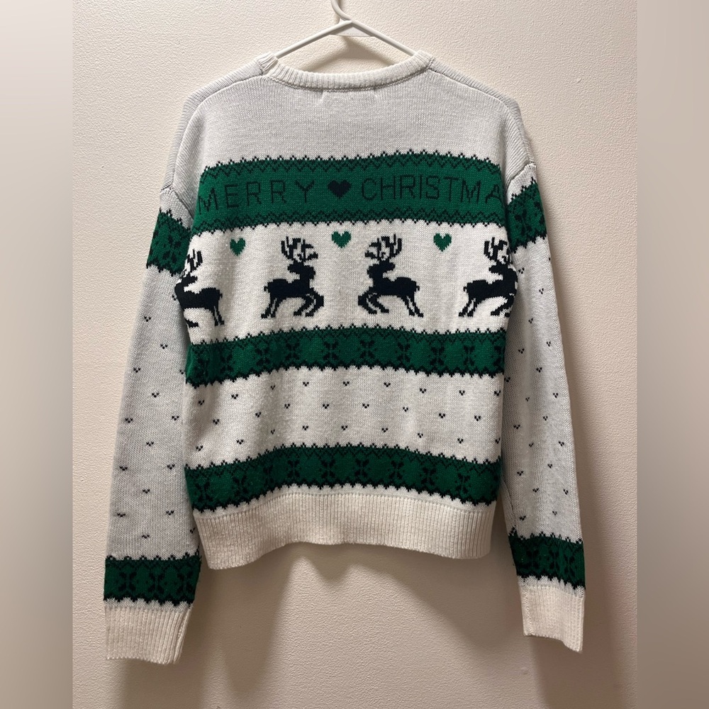 Simplee Festive Holiday Season Pullover Sweater, Sz Small, Green & White - Picture 2 of 6